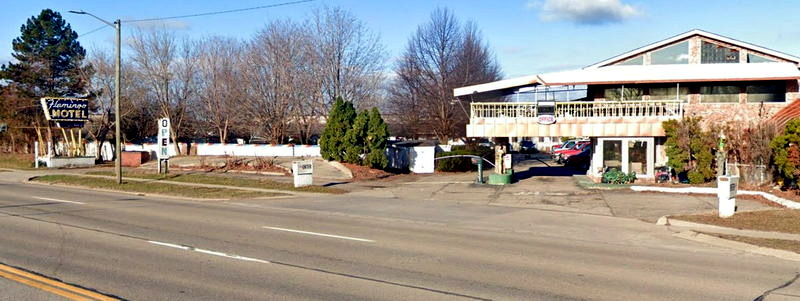 Flamingo Motel - From Web Listing (newer photo)